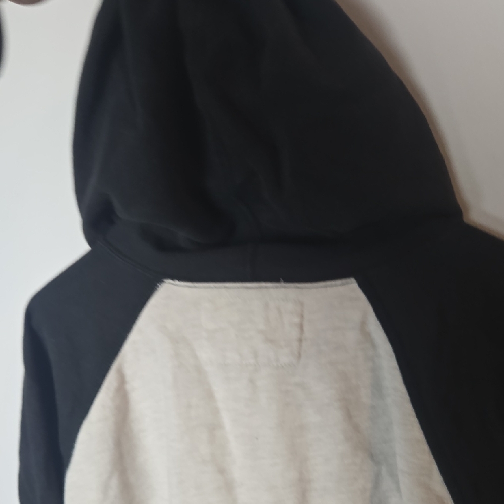 American Eagle Outfitters Black and Cream Hoodie - Picture 6 of 7